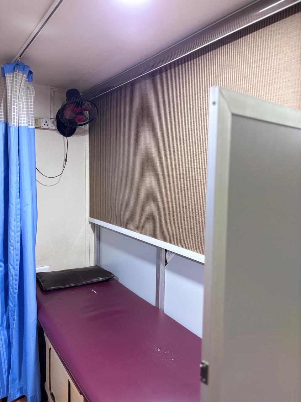 Curtained private treatment space inside Sri Physiotherapy Clinic